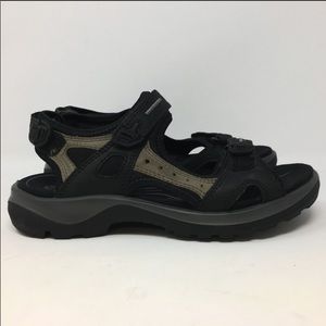 Ecco Yucatán sandals
